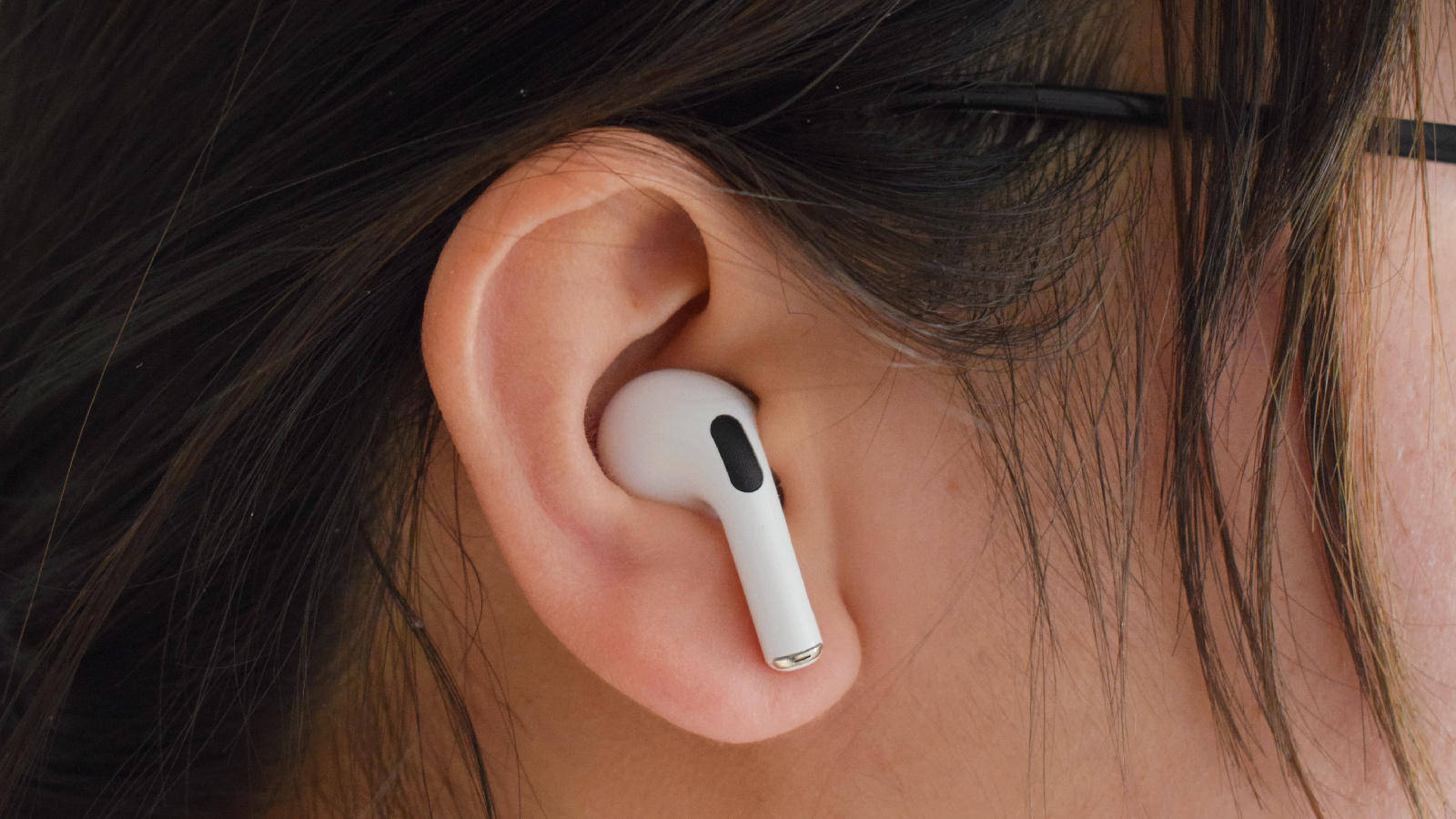 百元价格千元体验西圣ava半入耳蓝牙耳机学生党福音