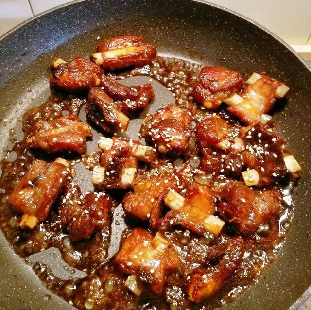 排骨肋排好还是小排好 39999c8deede45b6920a571ad17a8f81.jpeg