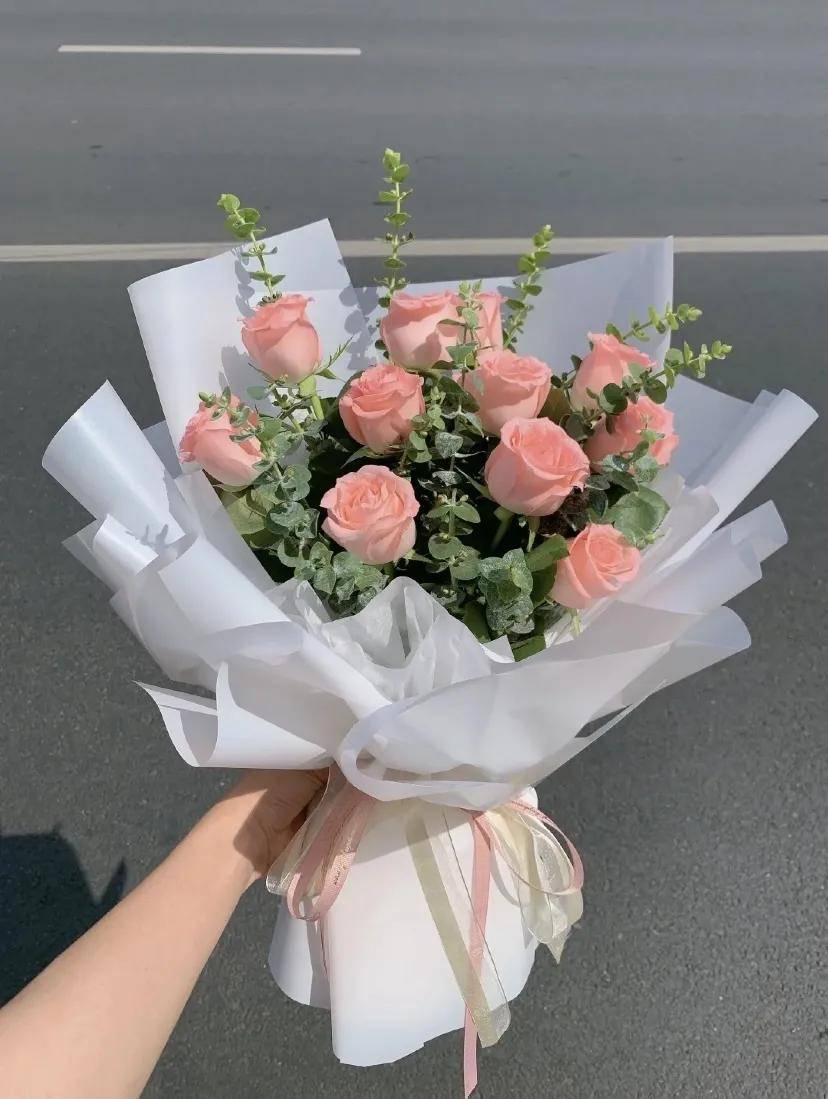 花开山湖佳人有约丨山湖语520免费领鲜花送给挚爱的ta