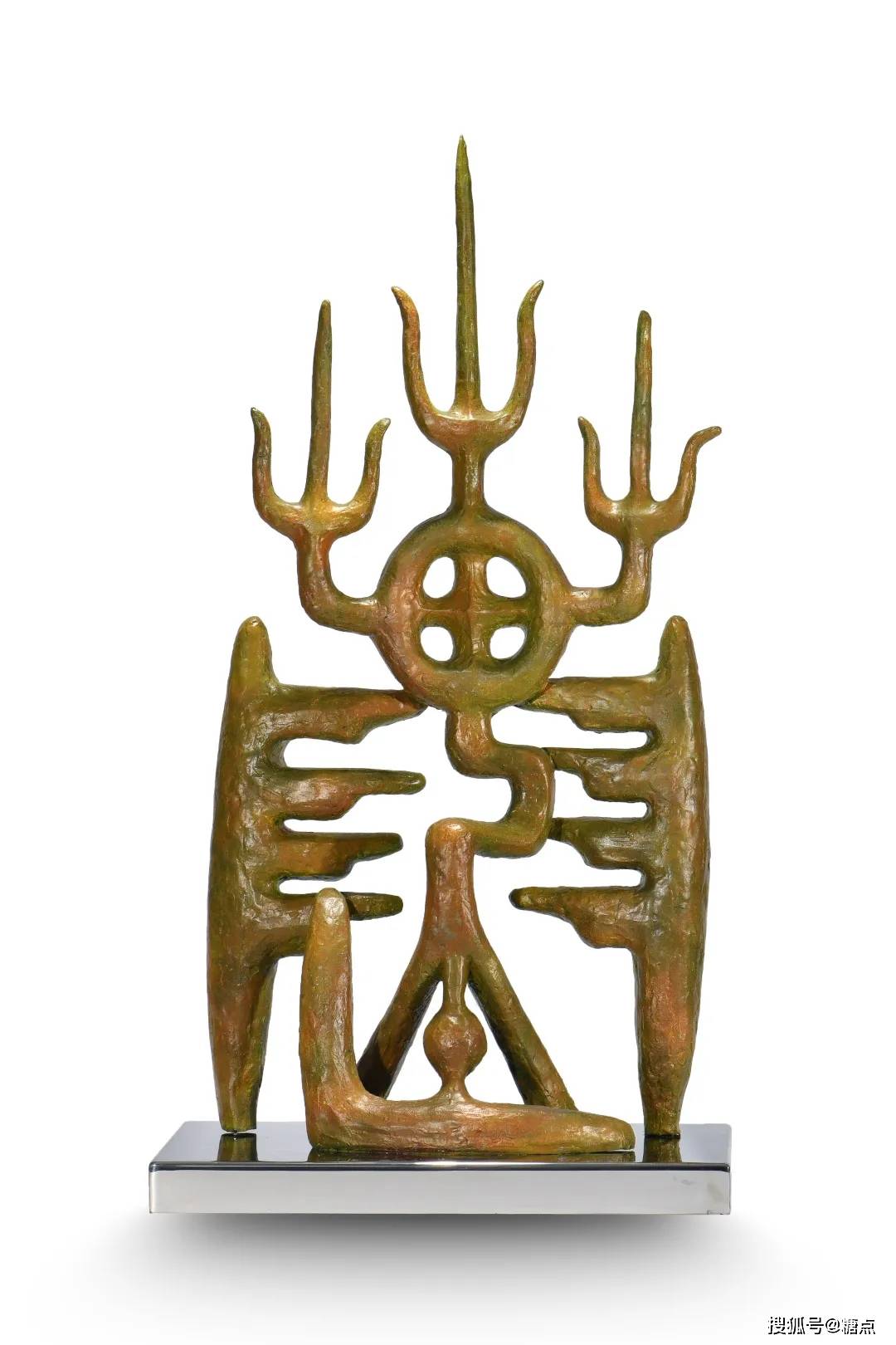 《陈姓图腾雕塑》56x35x108cm陈由东和太阳升降的阶梯组成