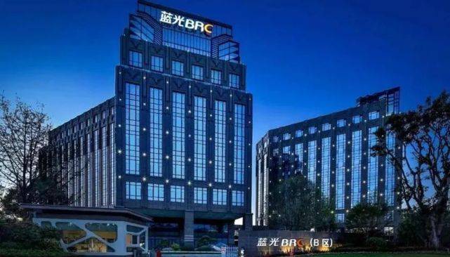 蓝光发展遭遇股债双杀：被爆信托融资逾期 资金