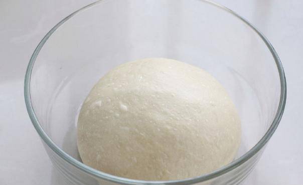 原创面团发酵有技巧看体积再戳一戳做出来的面包更松软