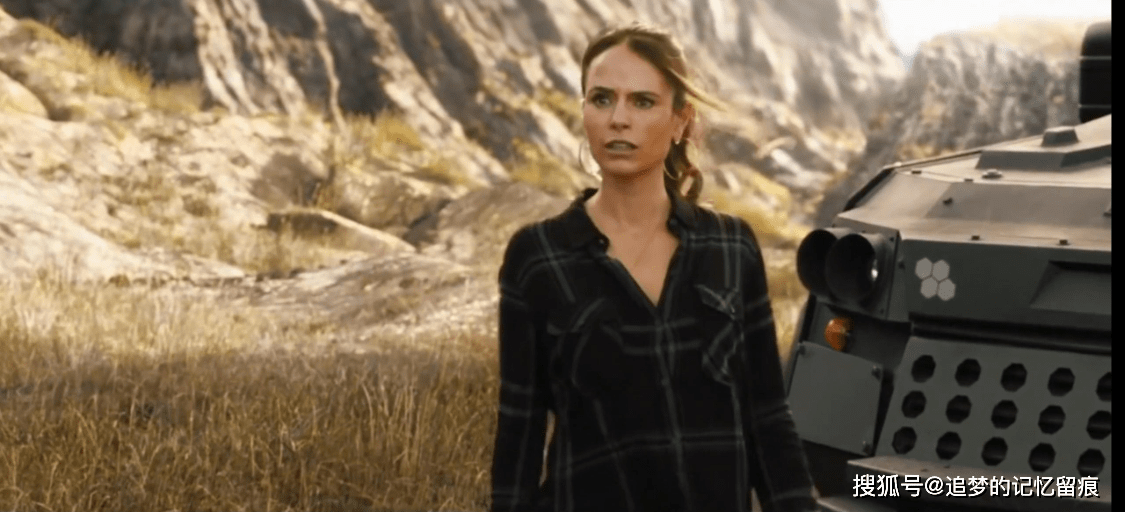 中出现的新人物唐老大弟弟雅各布·托莱多,还有很多旧面孔韩略,米娅