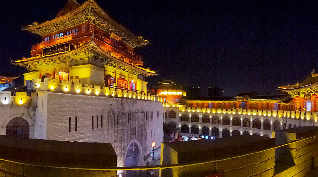 洛陽麗景門夜景