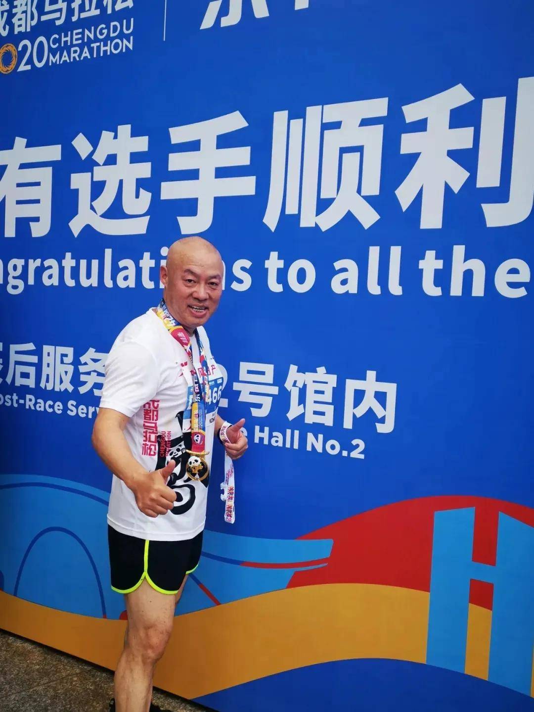 my跑团早前大唐房屋就已成立my跑团,董事长唐军以身作则鼓励全员健身