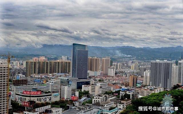 襄阳 人均收入_襄阳牛肉面图片