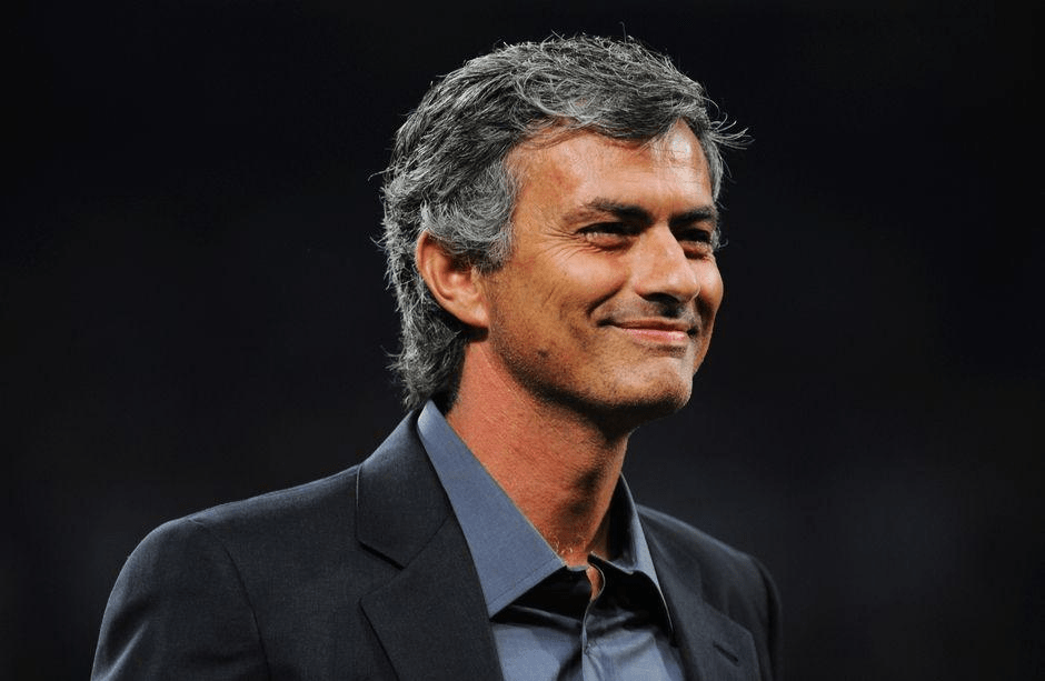 穆里尼奥敲定罗马引援名单保利尼奥赫然在列c罗也在名单中