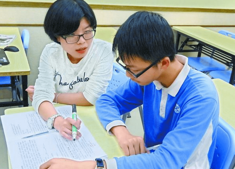 学生迎“好消息”,补课班将彻底消失?北大教授揭露双轨教育真相_机构