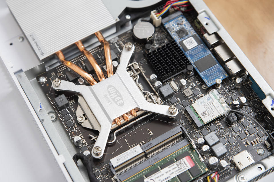 极致便捷体验aoc美人鱼838电脑一体机图赏