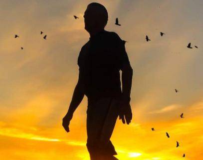 如何让自己更加自信和大方 d881c49f3cdd4621b0ca0d808f9200fb.jpeg