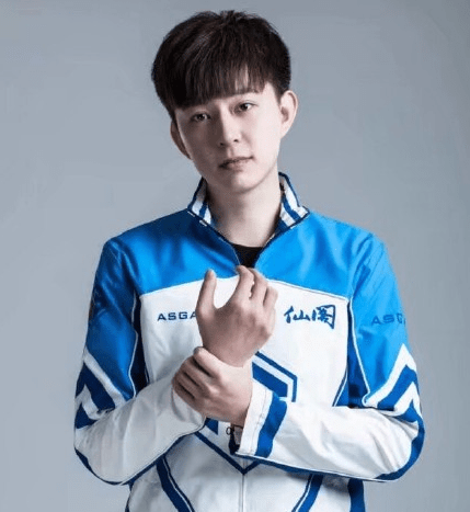 爷青回!王者荣耀首个fmvp回来了,辰鬼即将入驻斗鱼