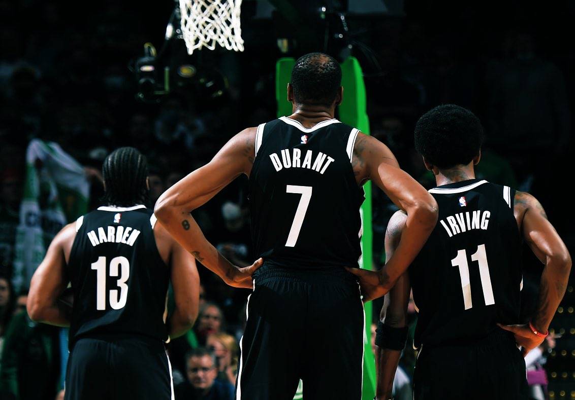 欧杜首战屠杀雄鹿,篮网夺冠概率22%飙升联盟第一!