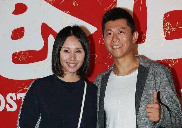 袁泉与丈夫相爱21年却被高圆圆半道截胡如今还是嫁给了他