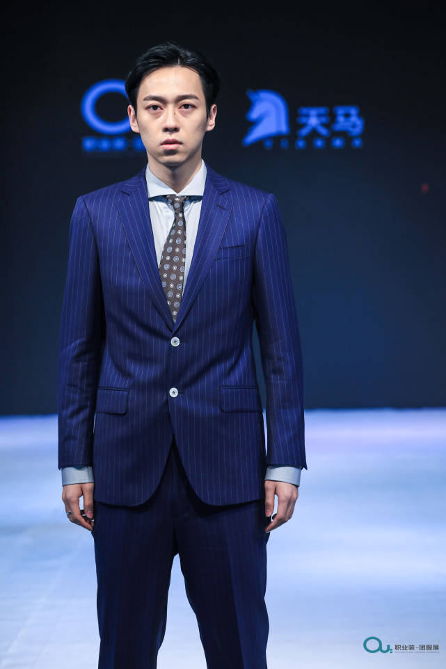 天马服饰火星版职业装亮相上海团服展