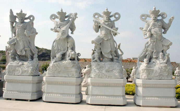 佛教的石雕四大金刚的形象是什么样的 天王