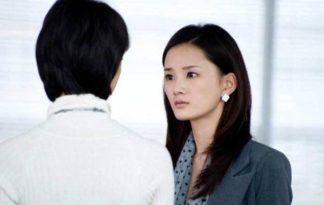 她曾红过大s,被父亲捧红也被他毁掉,如今只能在剧中打酱油_楼世芳