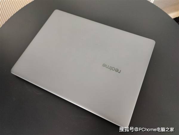造型|realme也要推出笔记本 机身采用一体化铝合金材质