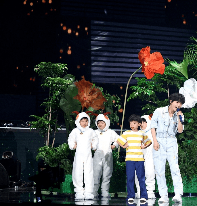 最感人的歌曲排行_80年代最感动歌曲排行榜,齐豫第一,毛阿敏第二,邓丽君半壁江山…...