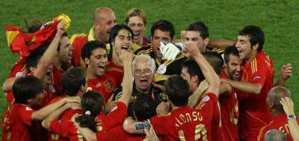 欧洲杯葡萄牙夺冠纪录片 390f36f3dad44d7fb61f6a60d81d26b2.jpeg