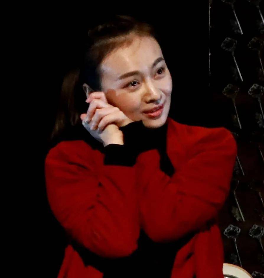 世界上哪个国家的人最白 ea28a698f988460e8bbf301208b8deaf.jpeg
