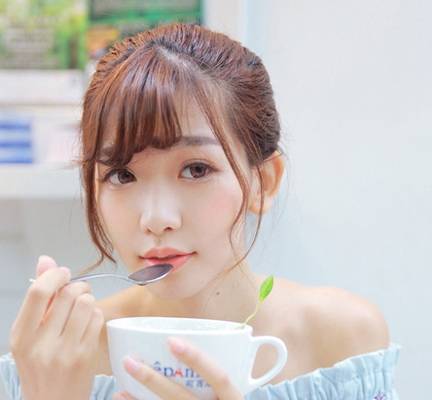 怎么样可以快速消除脸红 aaecbc8bd8894e52b7770a8dc5a5f8da.jpeg