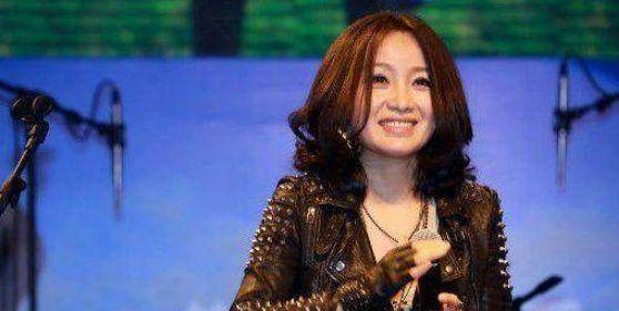 她被恩师睡了三年 结果堕胎自杀未遂 现成就了坚韧的她 斯琴格日乐