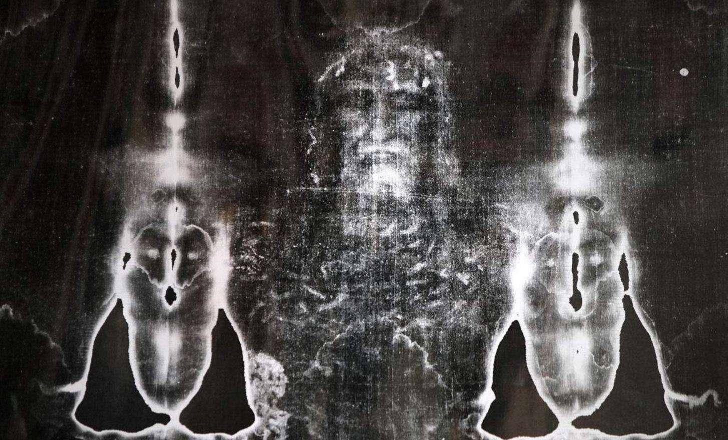 耶稣裹尸布是真实的吗基督徒膜拜的裹尸布在都灵50年展出一次