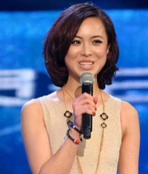 她是卫视美女主持,嫁大18岁老公,今31岁与患病丈夫不离不弃_陈雷