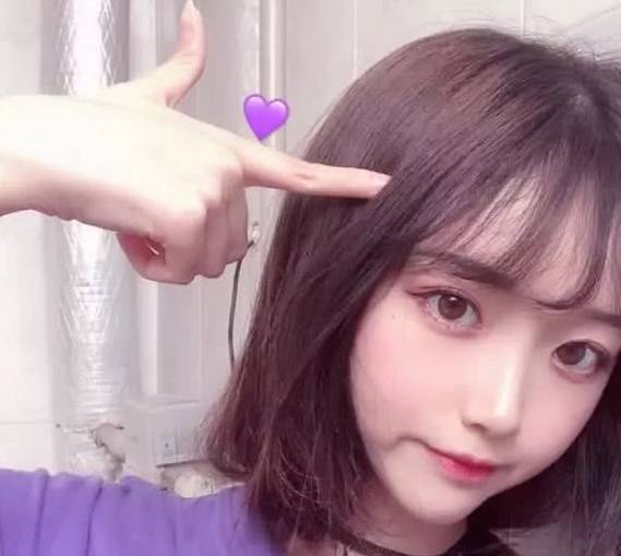 女生星座排名_十二星座头像女生(2)