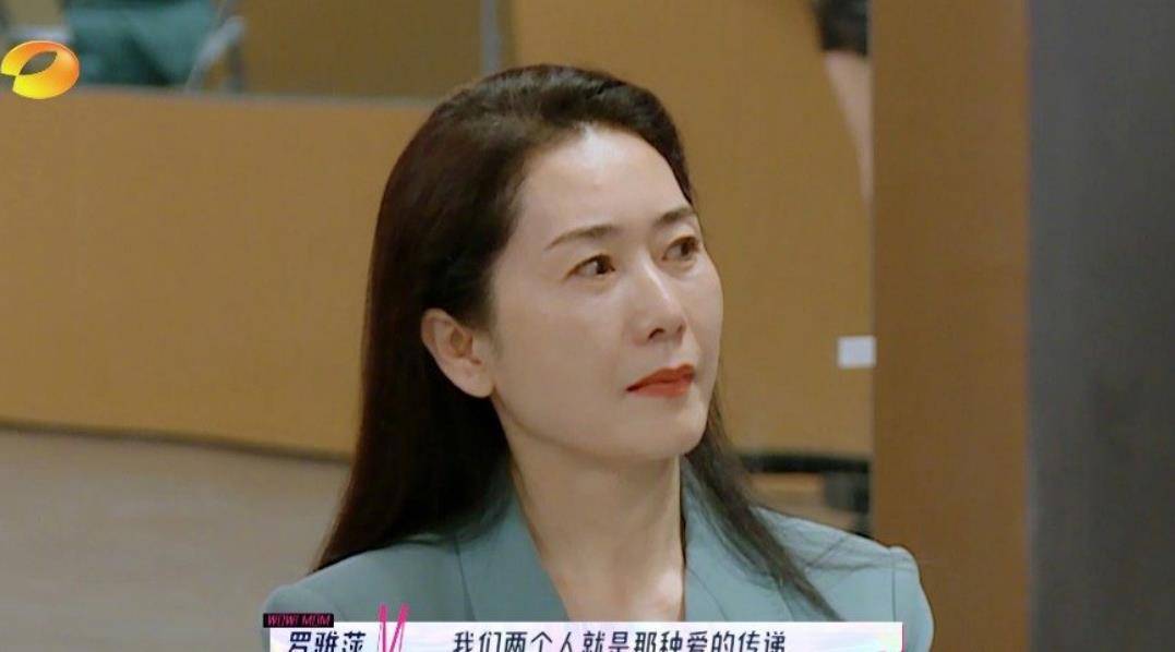 原创63岁刘芸妈妈惊艳亮相:年轻时美貌靠天生,中年后美貌靠自律