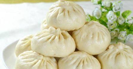 怎样做包子好吃才简单 7d599340a8b64e8b98c1ca89637cde83.jpeg