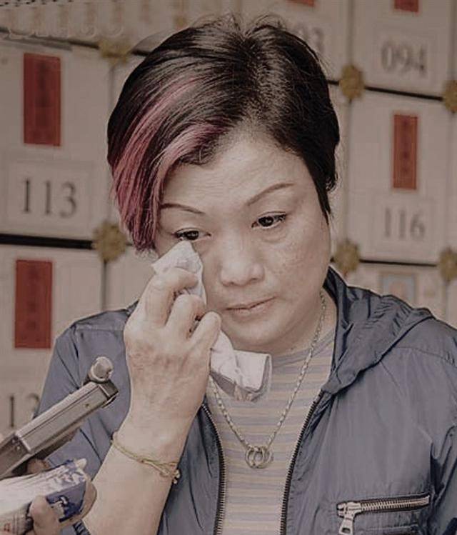 2003年4月1日张国荣跳楼自杀,你以为是压力所致抑郁,实则另有隐情