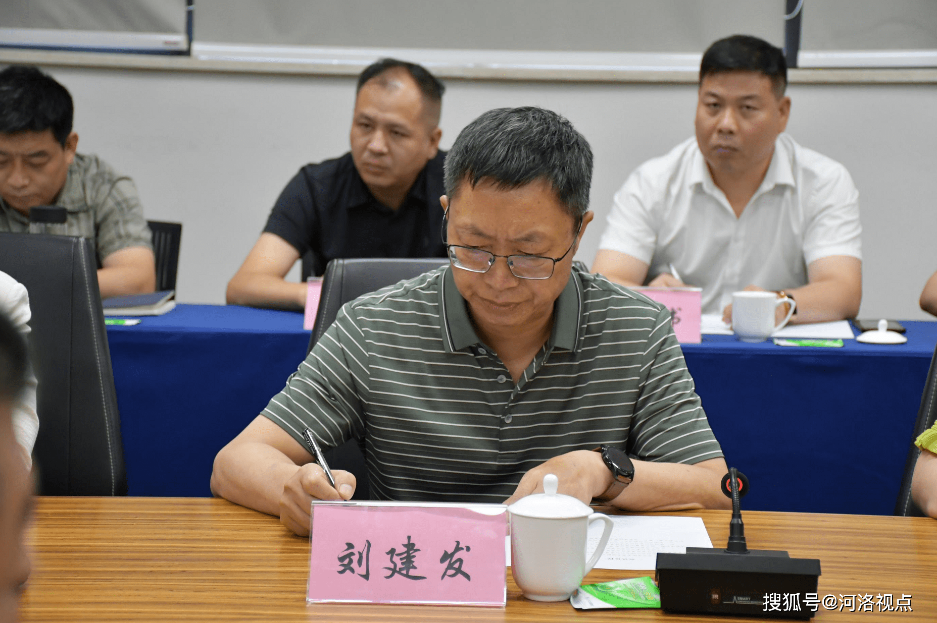 刘建发强调,沿太行高速安阳段是安阳市"十四五规划"的重大交通项目