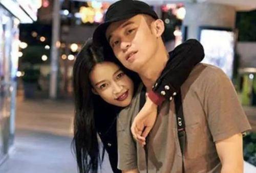 王京花的儿子 5c3474226770427ca77597df9833bddd.jpeg