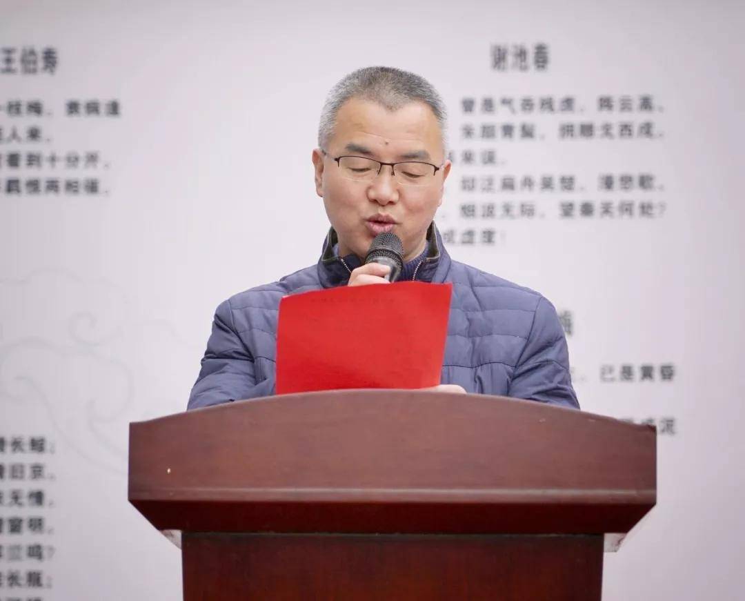 新安龙老师受邀走进浙江省金华市磐安第二中学高三高考励志演讲会