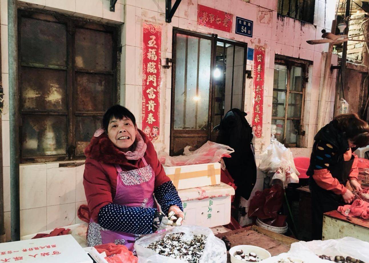 原创临近春节游客嫌厦门海鲜太贵本地居民称正常