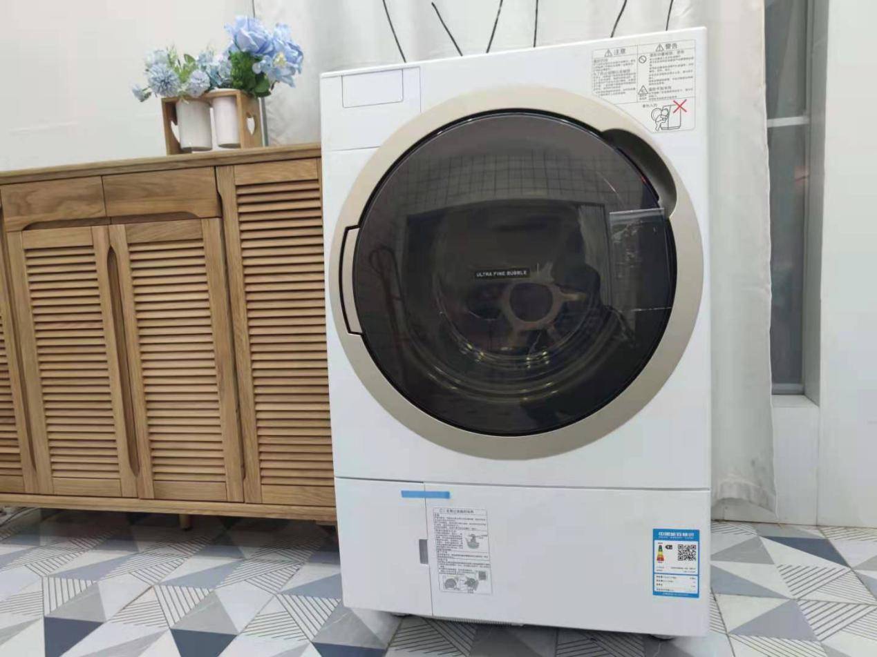 都市青年的精致生活从穿衣开始东芝洗烘一体机全面评测