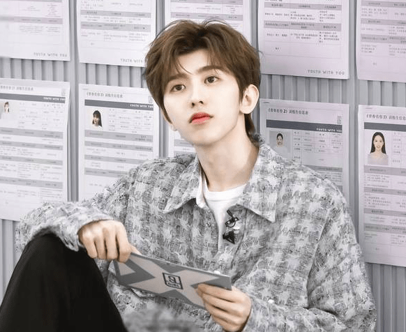 歪瓜裂枣的男艺人 62ce30c085ee4d77ac74650e6073ceed.png