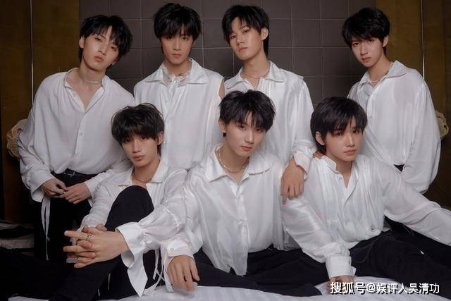 张真源高考成绩超本科线28分 比易烊千玺高1分 成 楼人 骄傲 娱乐 中华资讯在线