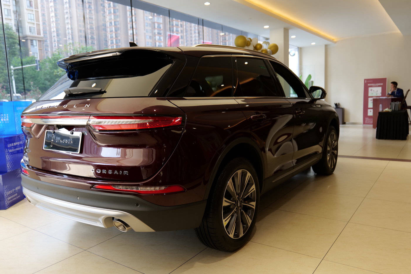到店实拍2022款林肯冒险家到店里里外外细细看