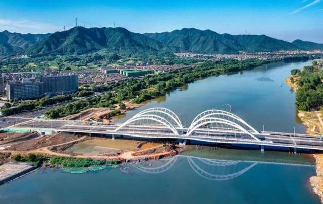 原创杭州一座大桥即将通车造型别致夜晚还有灯光秀照亮北支江