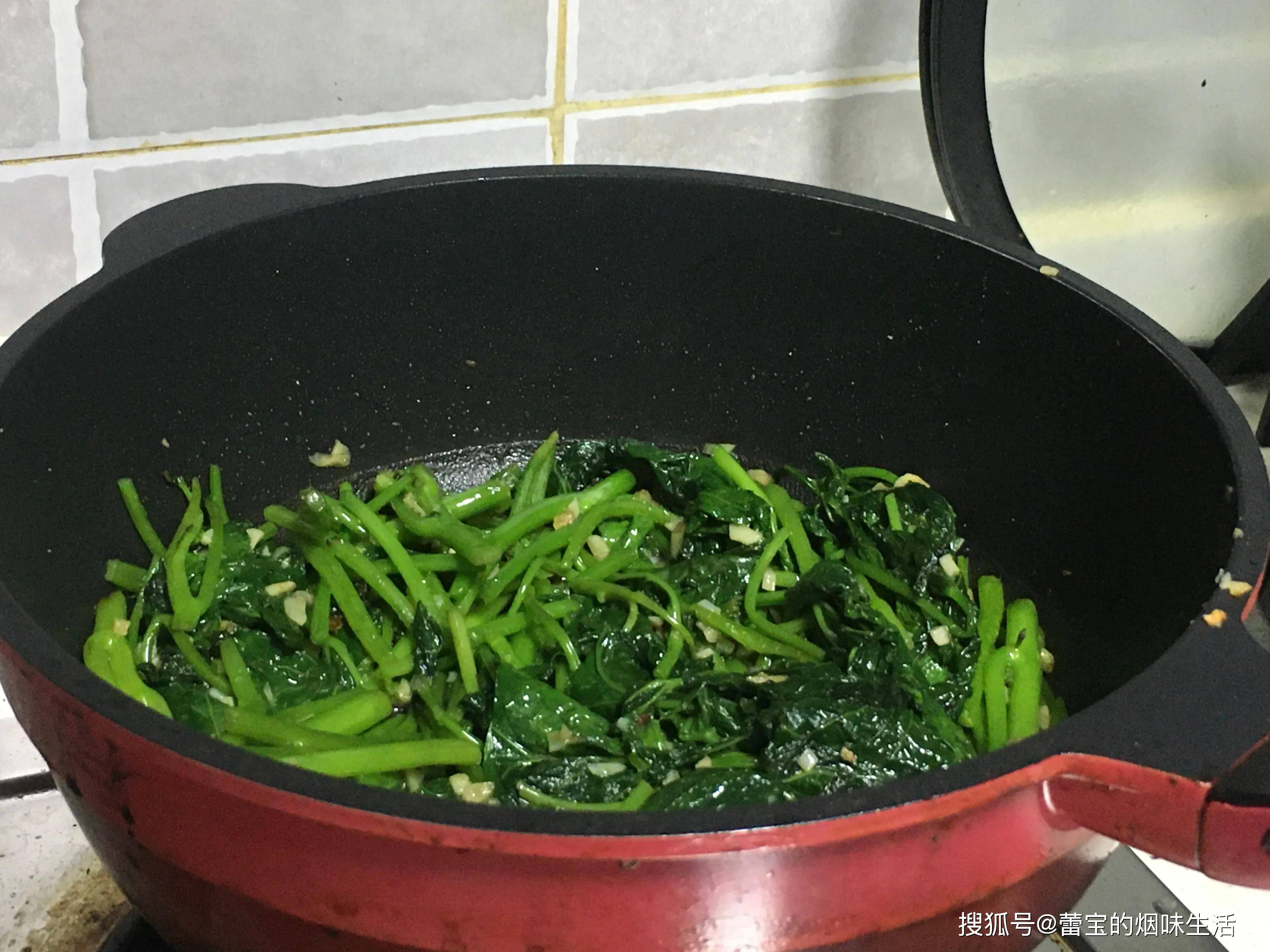 炒什么菜需要大火 cd4a3756567748eb805043f55ed8f8d0.jpeg