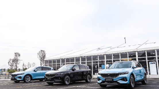 理想two终于来了换装四缸机明年有望发布