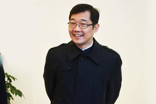 说到大兵,很多人的脑海中都有些许的印象, 带着斯文笑嘻嘻地说着"不