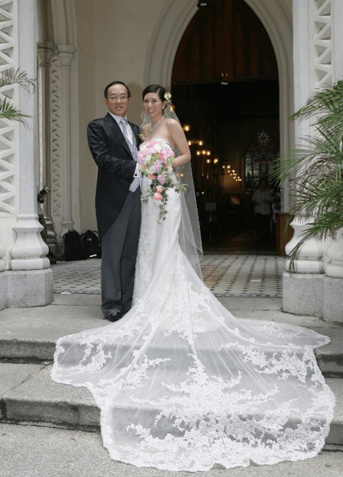 原创tvb艺人罗慧娟离世九年丈夫登报悼念表达思念连续九年不间断