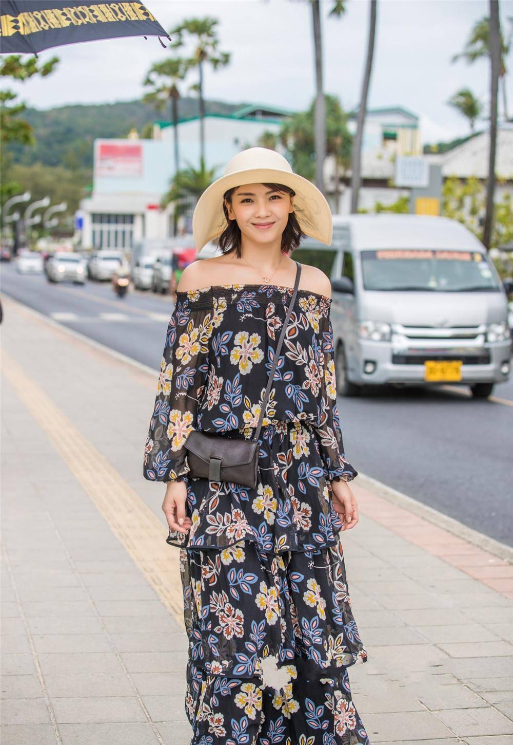 鱼尾|正精致的中年女人，夏天都不穿短裙，看刘涛、袁泉，这么穿才美