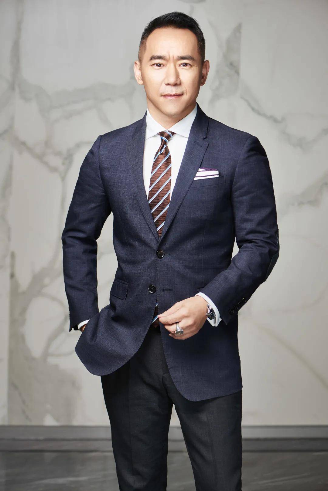 赵睿纬图设计创始人/设计总监何永明道胜设计创始人/设计总监杨焕生