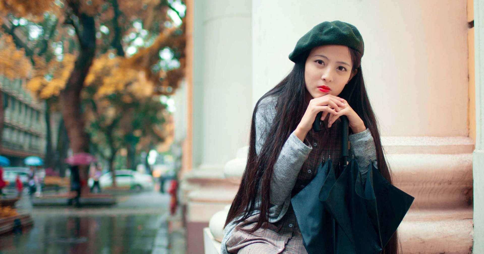 原创外表矜持内心极度好色的女人