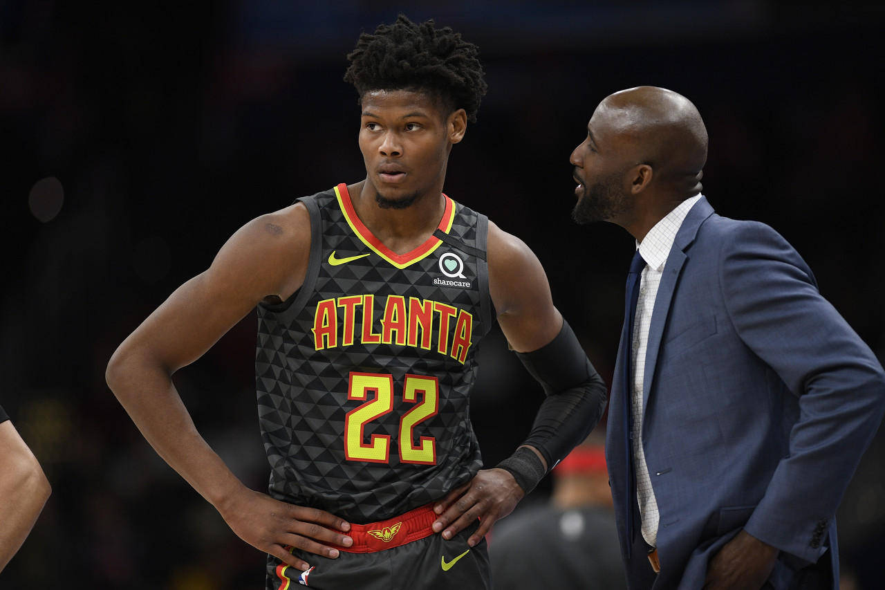 21岁新星砍下12 5,寒冰射手成赢球关键_雷迪什