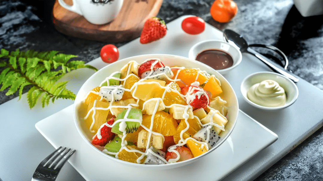蔬果|吃“轻食”真的能减肥？警惕“热量陷阱”，这样吃才能瘦！
